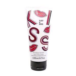 Victoria's Secret JUST A KISS Velvet Body Cream 6.7 fl oz New
